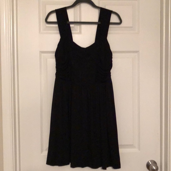 Forever 21 Dresses & Skirts - Forever 21 black dress.